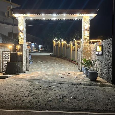 Pops Resort Pālampur Kültér fotó